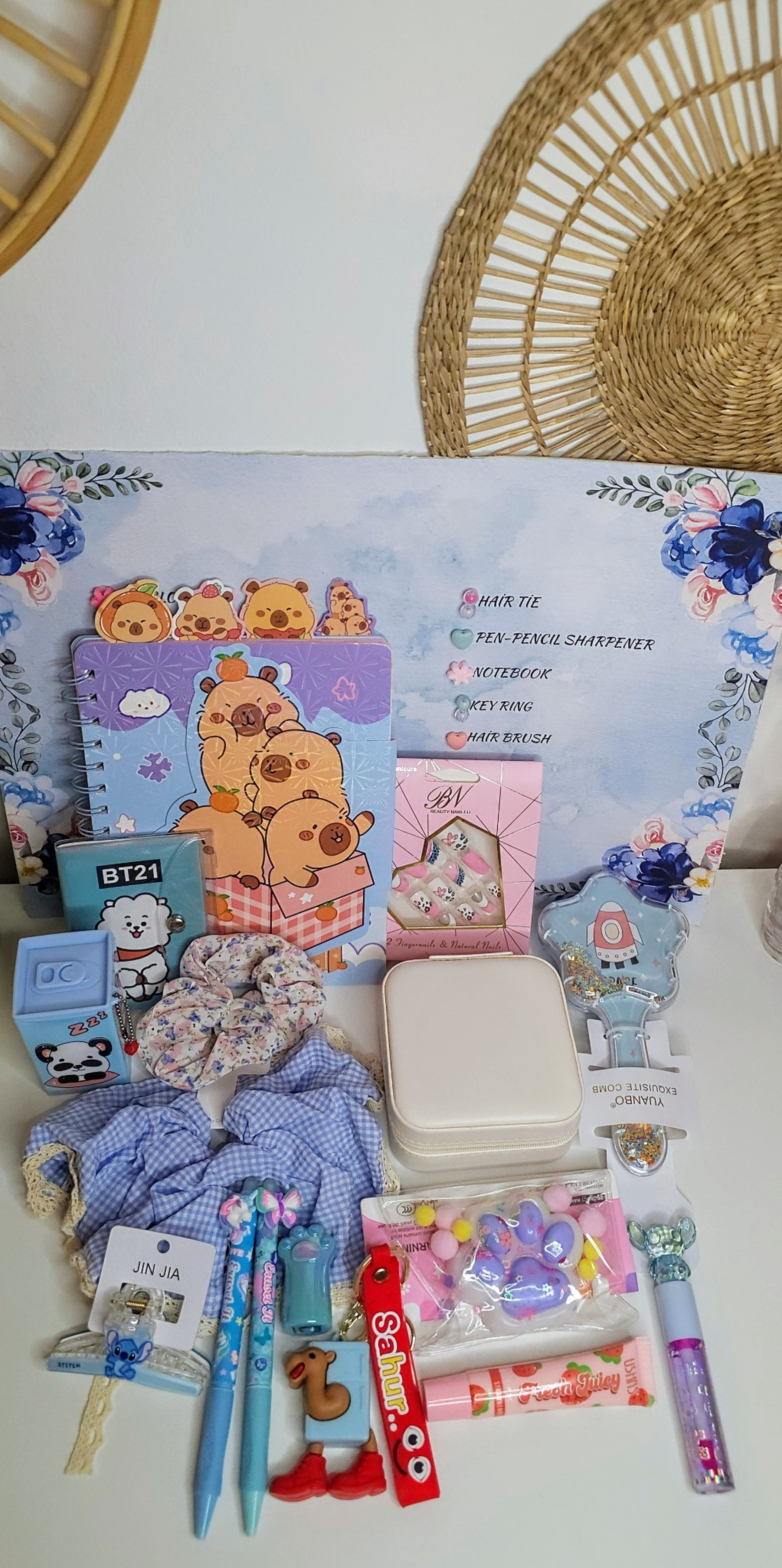 🥄 Mystery Spoon – Surprise Mixed Mini Items