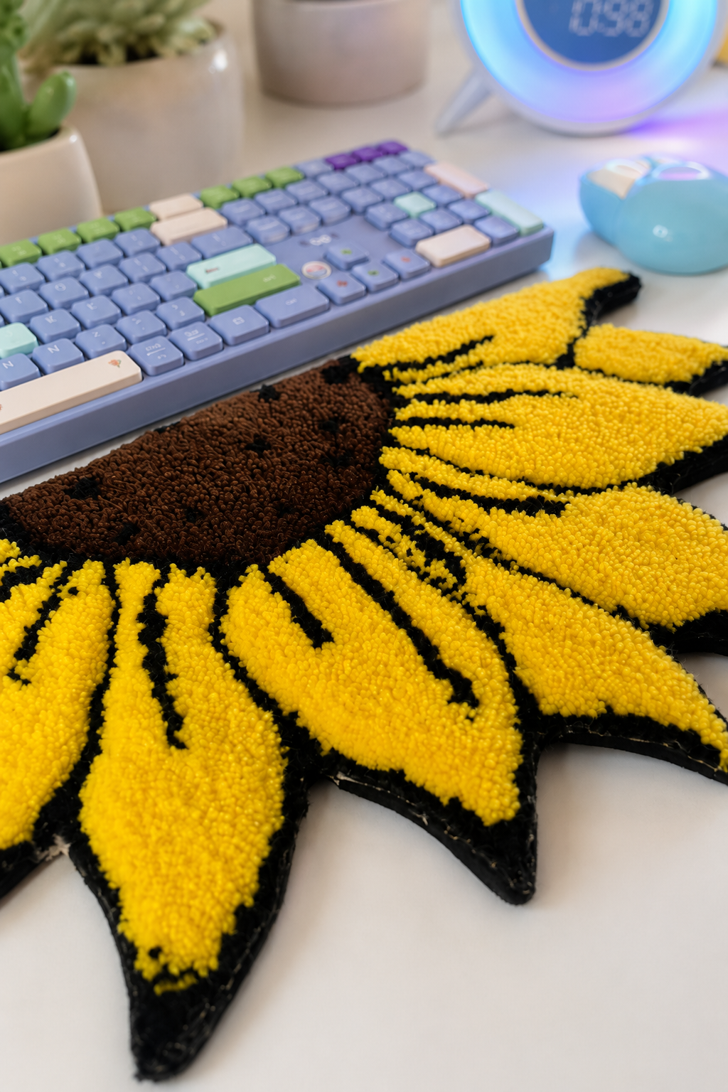 🌻Sunflower Desk Mat – Decorative & Soft Keyboard RUG